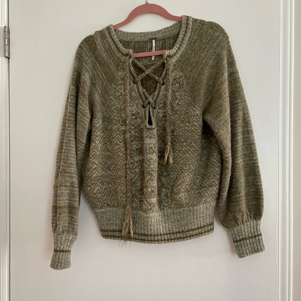 Free People Sweater Medium